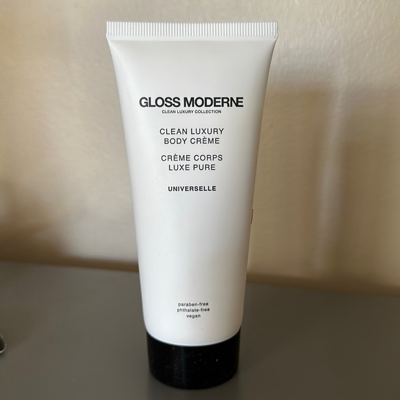 Gloss Moderne Clean Luxury Body Cream - Picture 2 of 3